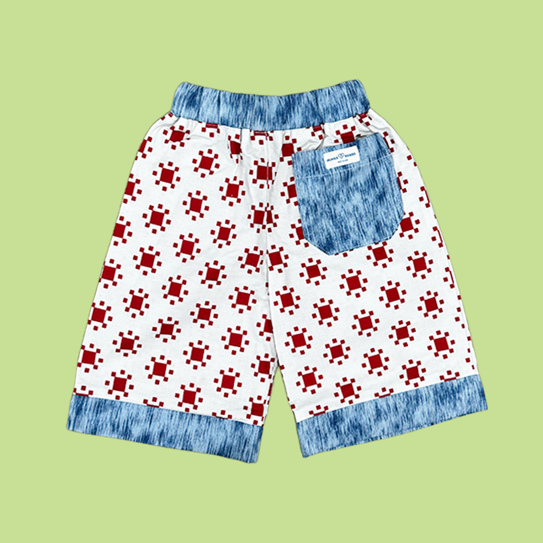 Clam Diggers Size XS (12-18M)