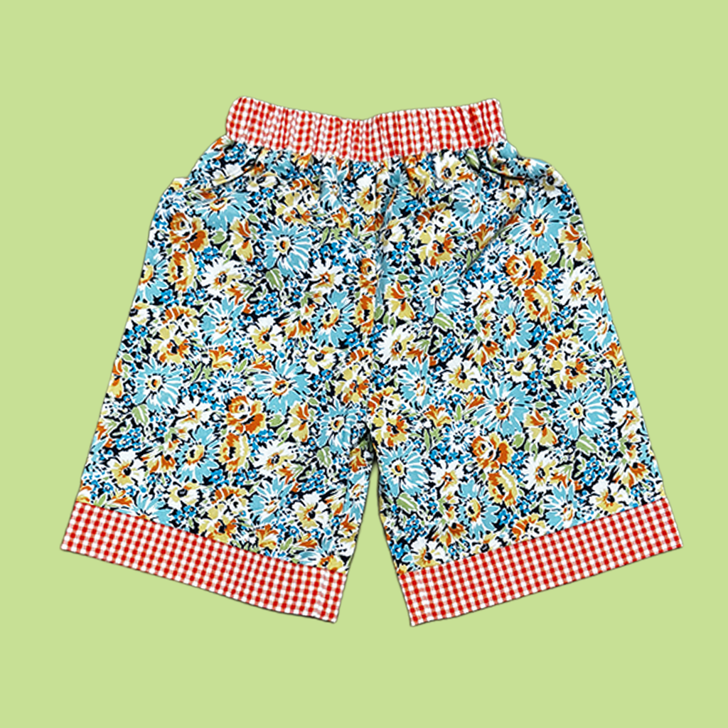 Clam Diggers Size XS (12-18M)