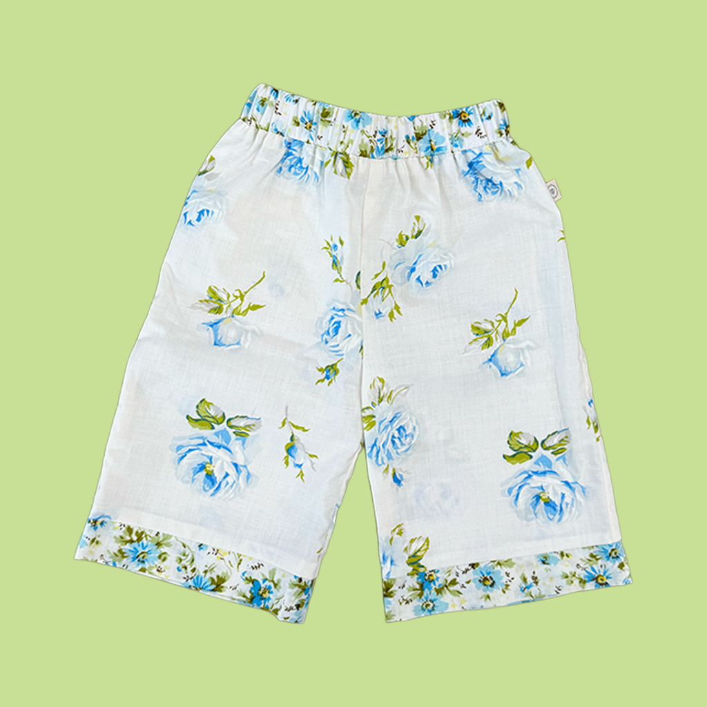 Clam Diggers Size S (18-24M)