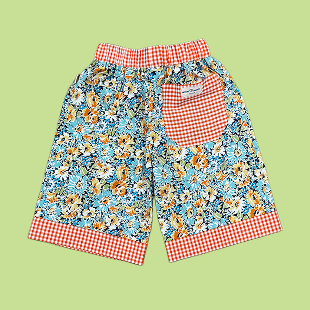 Clam Diggers Size XS (12-18M)