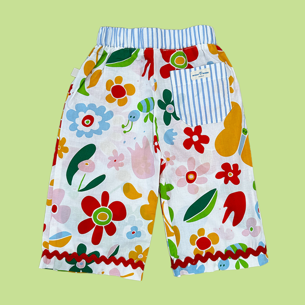 Clam Diggers Size M (2T)