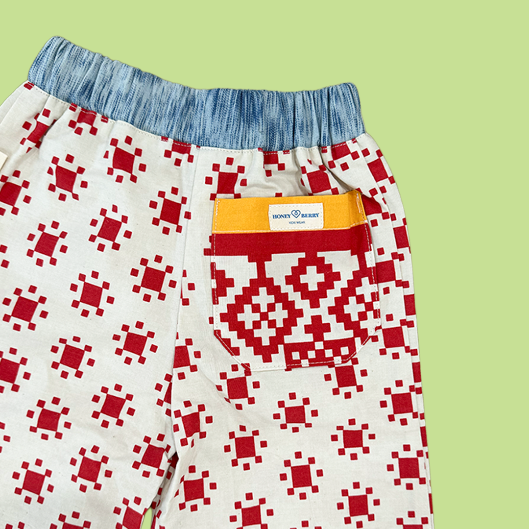 Clam Diggers Size S (18-24M)