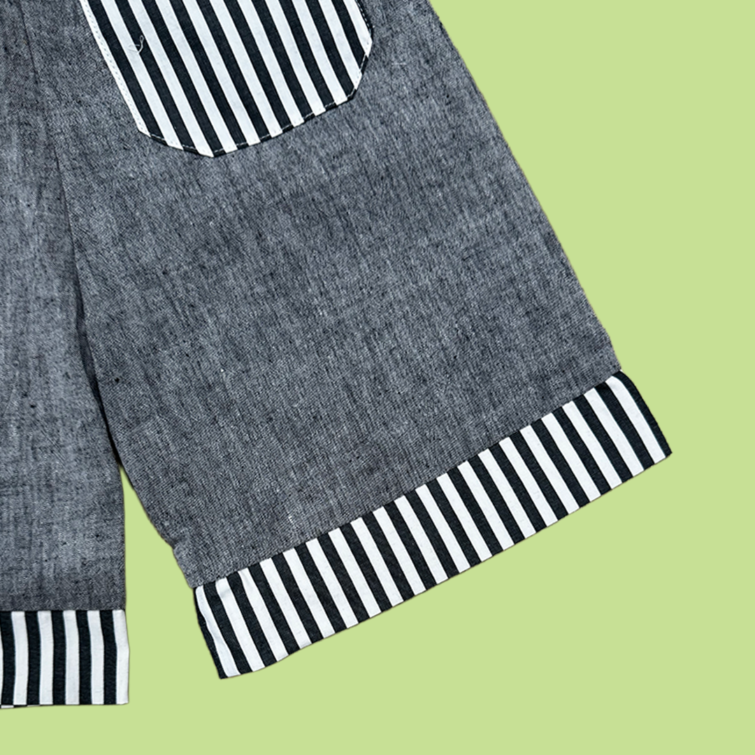 Clam Diggers Size XS (12-18M)
