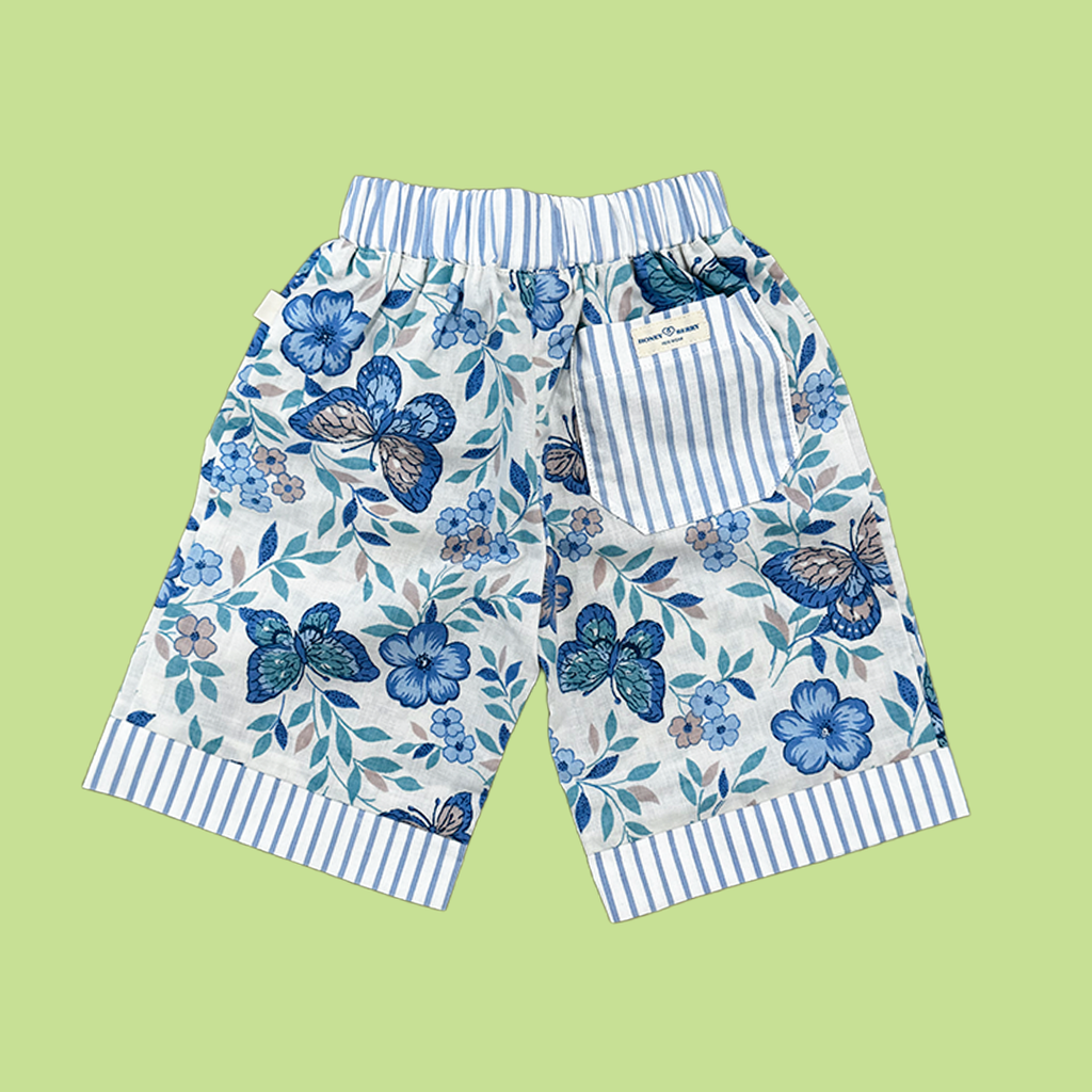 Clam Diggers Size XS (12-18M)